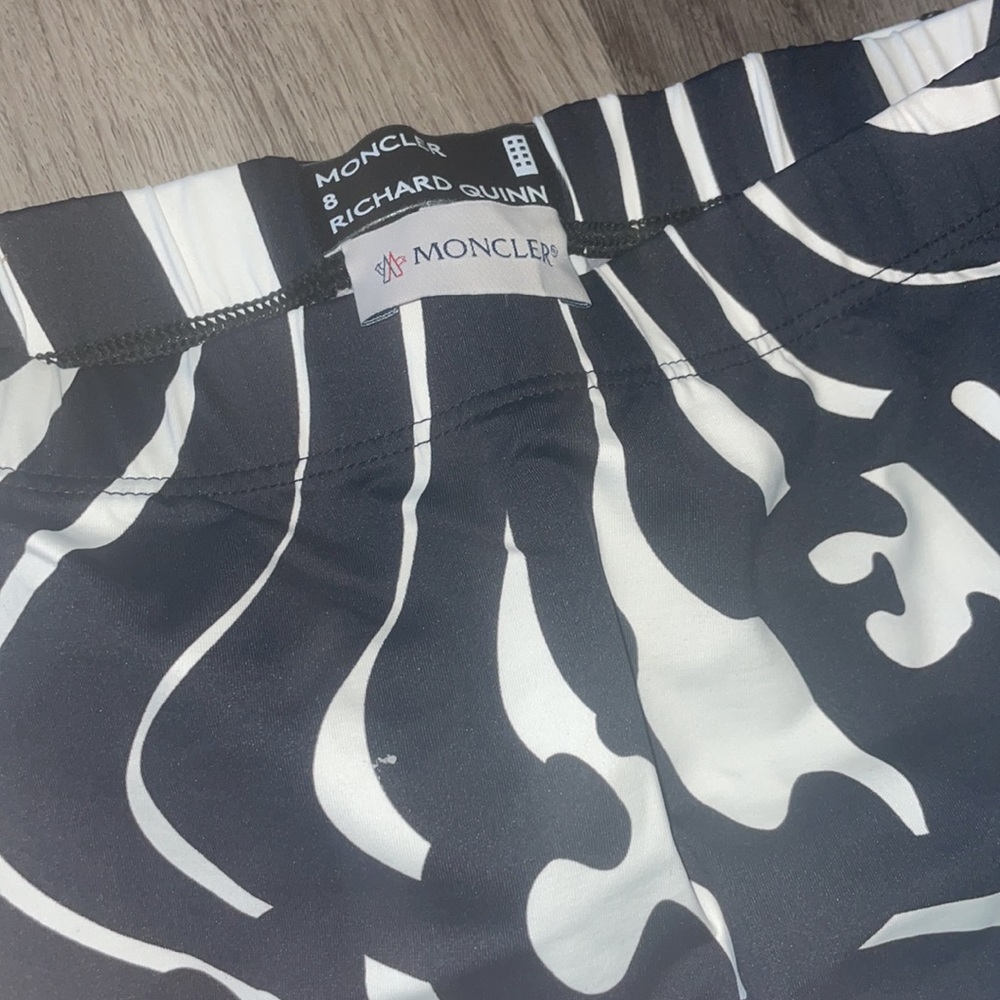 Moncler - Picture 2 of 3